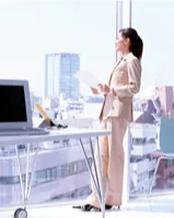 相続対策について相談するご家族のイメージ